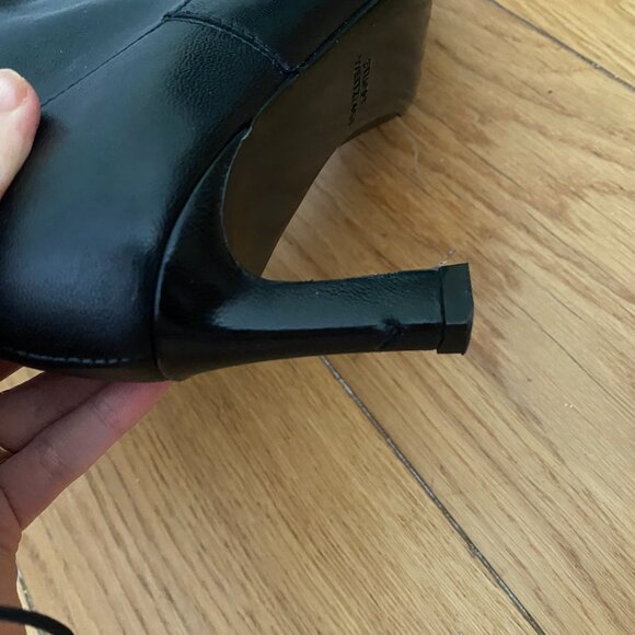 Stuart Weitzman Black Leather Ankle Boots with Heel Size 6 - Picture 7 of 16